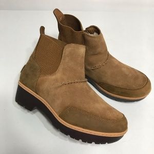 GREAT BOOTS!! UGG Brown Cognac Waterproof Ankle Boots  SIZE 7.5